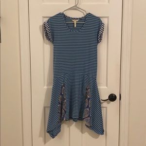 Blue Striped TShirt Dress w Blue Floral Accents